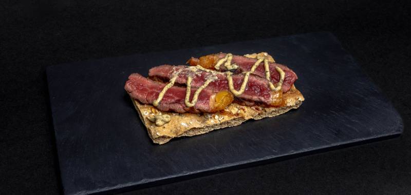 7-course gourmet taster menu on a short walk in Caravaca de la Cruz for just 25.50 euros!