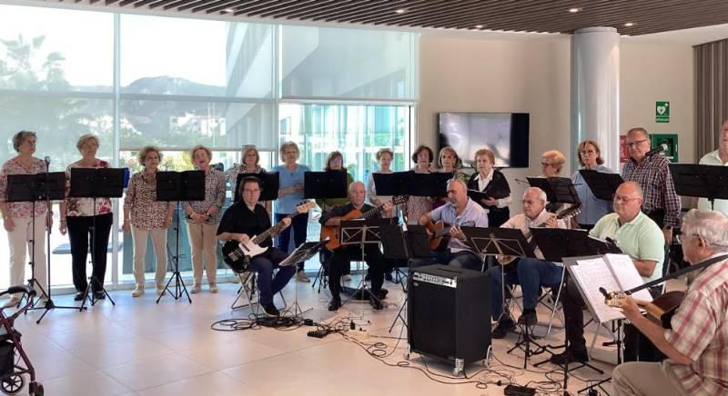 No let-up in the social activities schedule over Christmas at the DomusVi Ciudad de Murcia residence for the elderly!