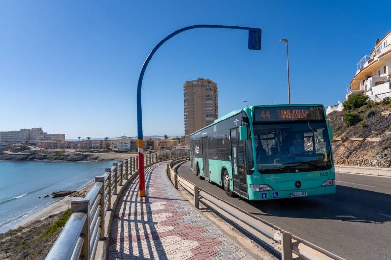 Local frustration as Cartagena and La Manga hit by public transport cuts