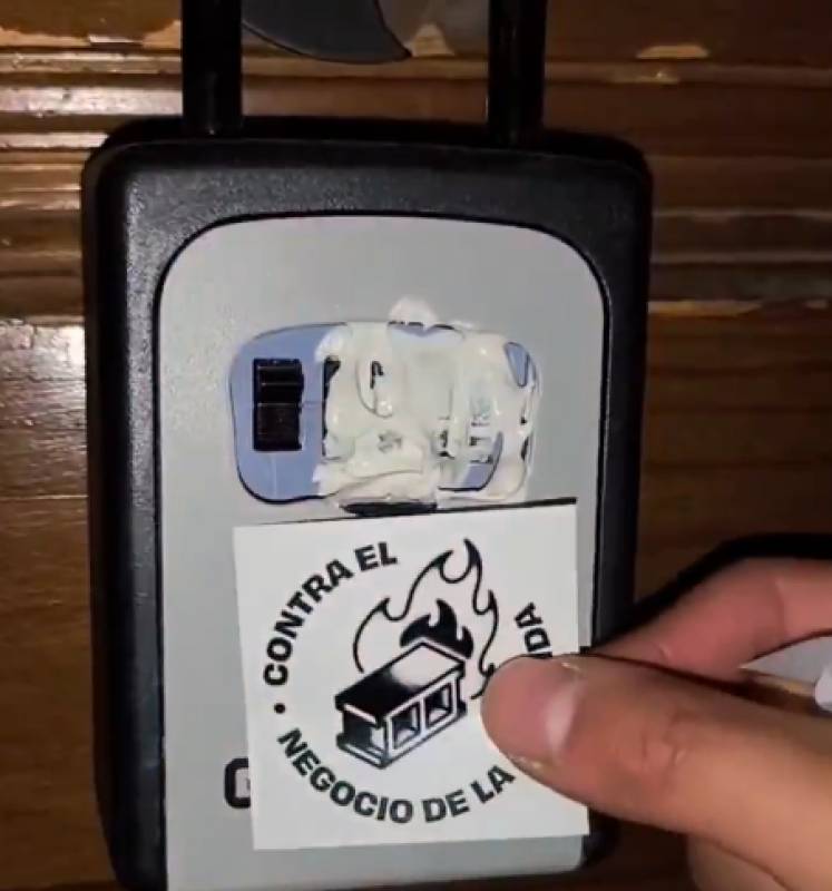 Spanish anti-tourist campaigners superglue 500 rental lockboxes in one night