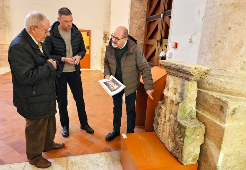 Caravaca recovers 14th century stonework coat of arms