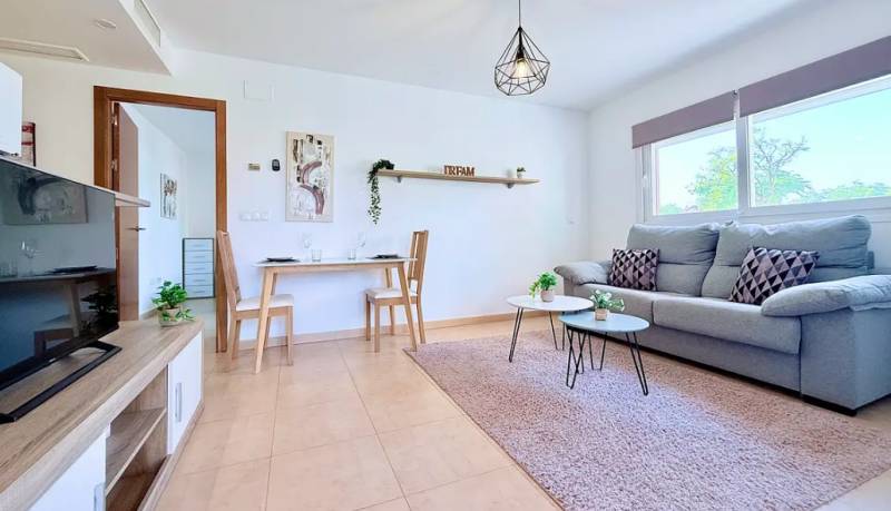 Charming 1-bedroom ground floor apartment on the Mar Menor Golf Resort for €149,950